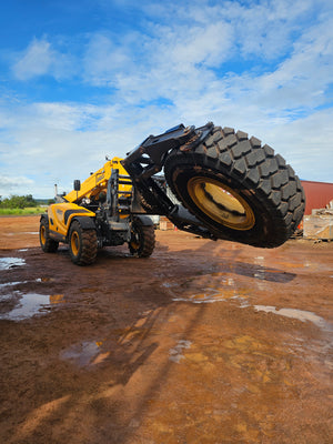 Dieci Hercules 120.10 with Tyre Handler Attachment